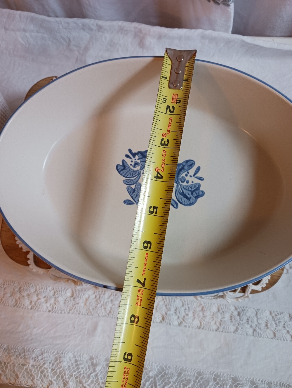 Vintage Pfaltzgraff Yorktowne Oval Casserole/Serving Platter #241 USA - Picture 4 of 12